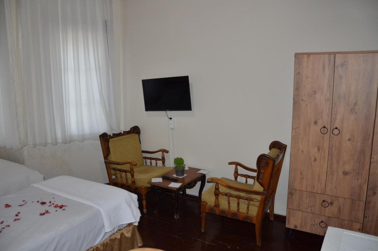 Reyna Suite Istanboel Buitenkant foto